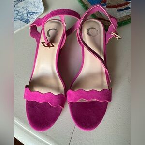 Journee Collection Loucia Wedge - hot pink - size 8 - like new condition